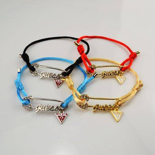 "GUESS" - Trendy bracelet with "Guess" Safety Pin Charm with Diamonds and Trademark Triangle