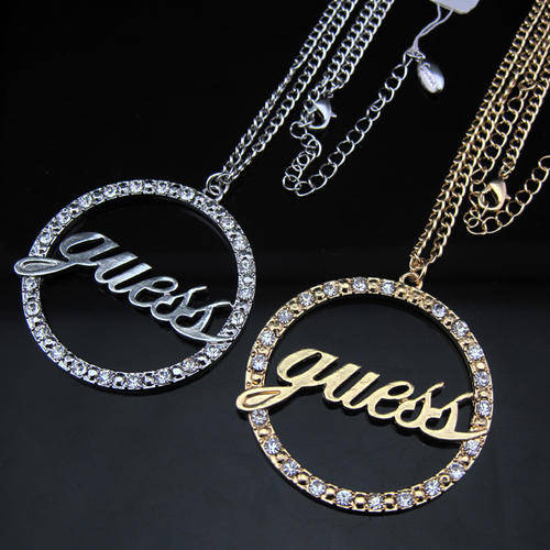 "GUESS" - Gorgeous Necklace - MUST SEE!! in Silver ot Gold