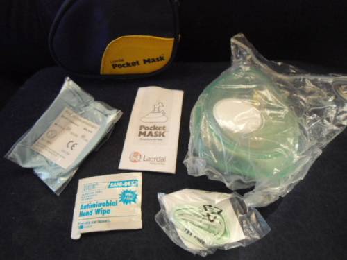 NEW LAERDAL POCKET MASK