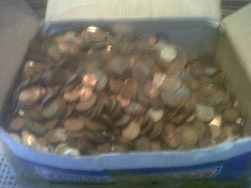 WOW COLLECTION OF 200 MIX UNSORTED WORLD COINS...BID IS PER COIN