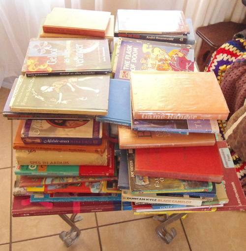 BOOK BONANZA ONLY 5 PER CLIENT IF POSTING BUT SELF COLLECT WELCOME FOR LOT