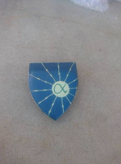 School of Signals. flashall pins in tack