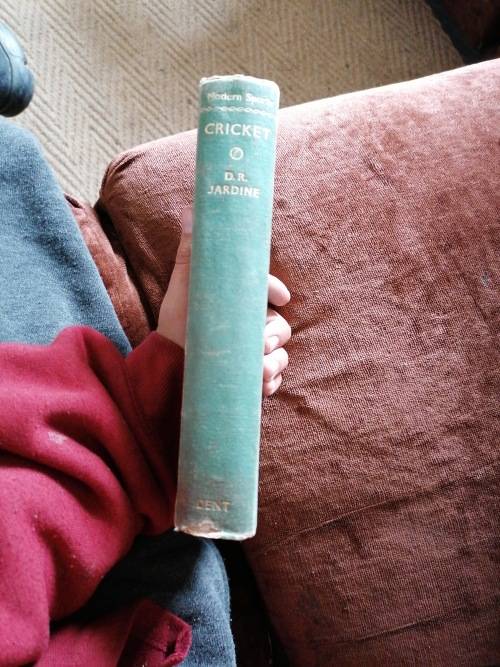 modern sport cricket by d.r Jardine 1939