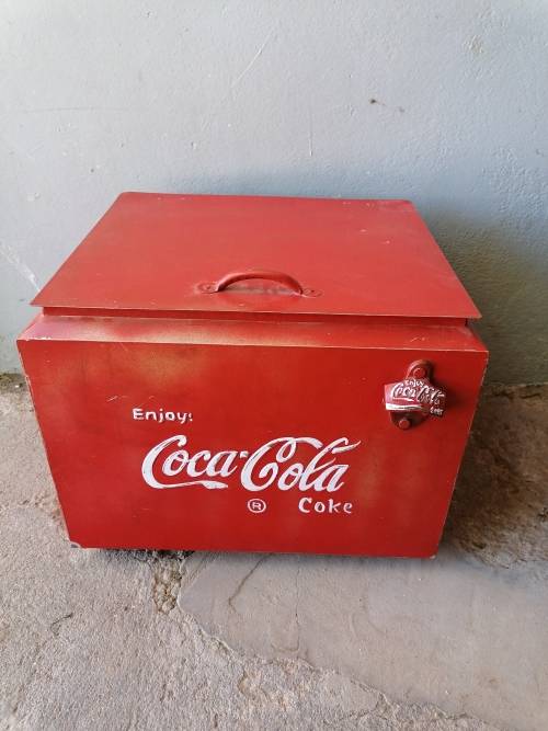 vintage Coca cola cooler box