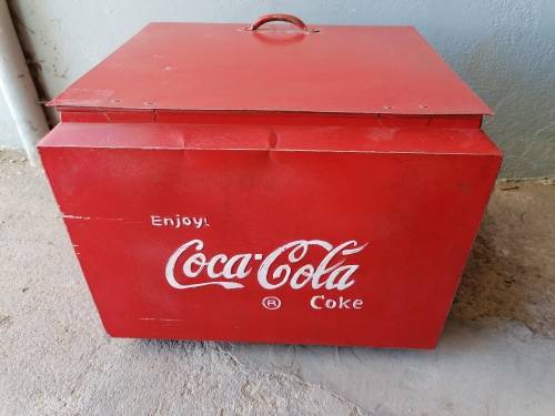 vintage Coca cola cooler box