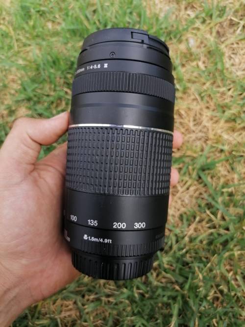 Canon EF 75-300mm III Zoom Lens for Canon SLR Cameras