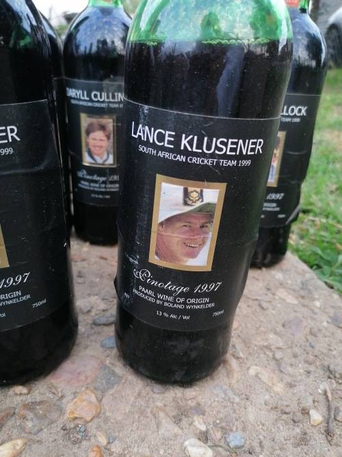 RARE 1999 SA cricket team special release wine collection
