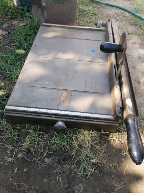vintage ideal guillotine