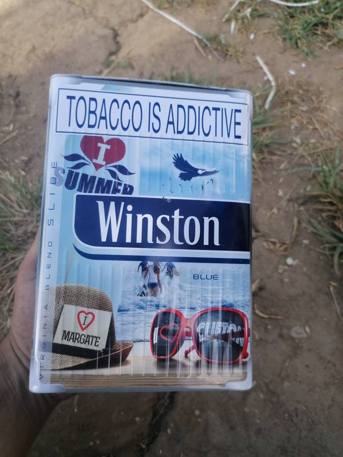 Cool collectible winston cigarette tin.