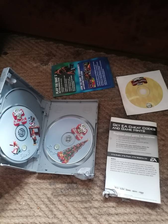 The sims 2 holiday edition + happy holiday expansion pack pc game