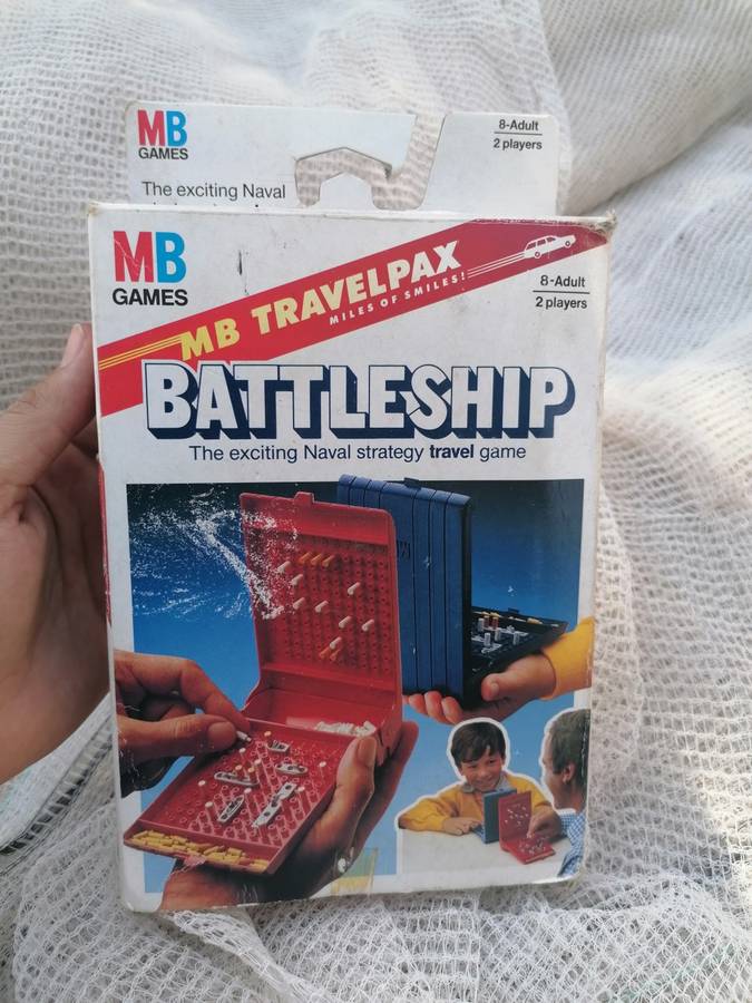 Vintage 1982 MB TRAVELPAX Battleship board game