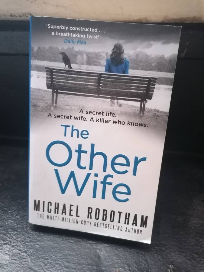The Other Wife Book by Michael Robotham