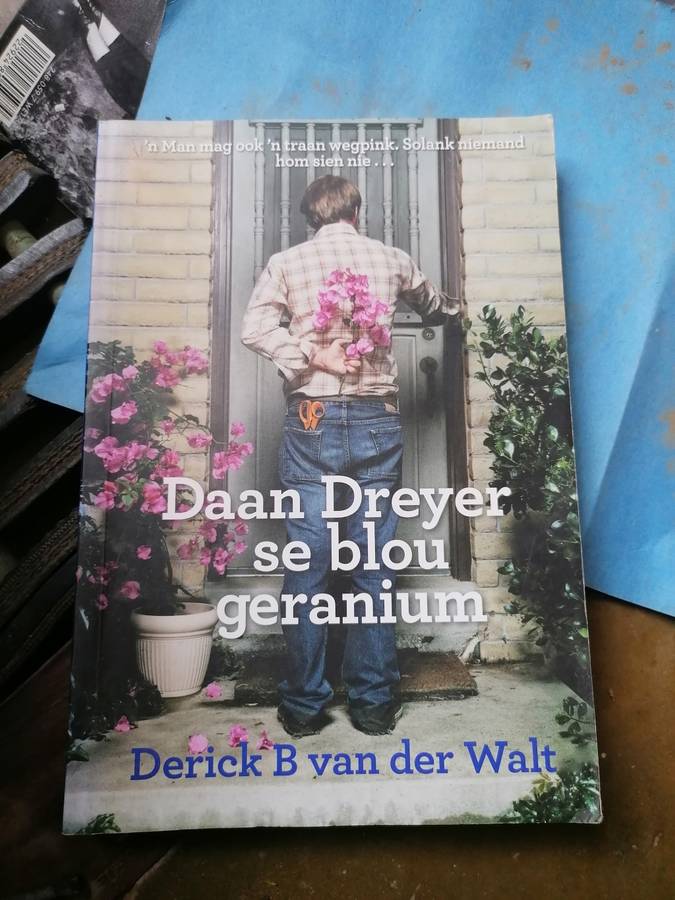 Daan Dreyer Se Blou Geranium deur Derick B. van der Walt