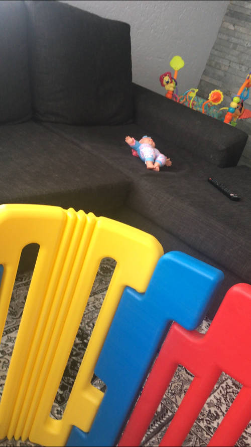 *** Super Saver Sale : stunning toddler fold away play pen *** Save R2000