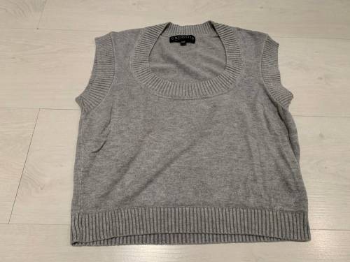 **75% Off April Deals : Stunning Sleeveless Jersey Top**