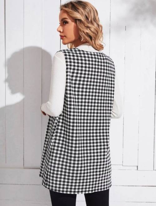 **Winter Sizzling Sale : Stunning Emery Rose Open front Gingham Coat**