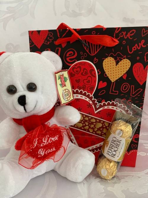 **February Sale : Gorgeous Teddy and Chocolate Gift combo**