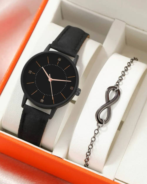 ** REDUCED TO CLEAR : Stunning 2 piece Watch with bracelet **