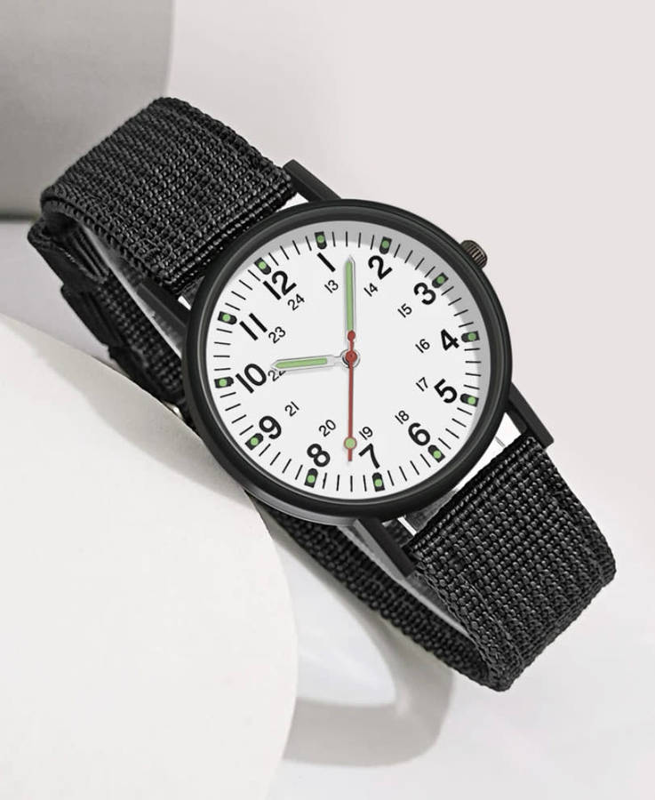 **Black November Sale : 60% off Elegant Mens watch**