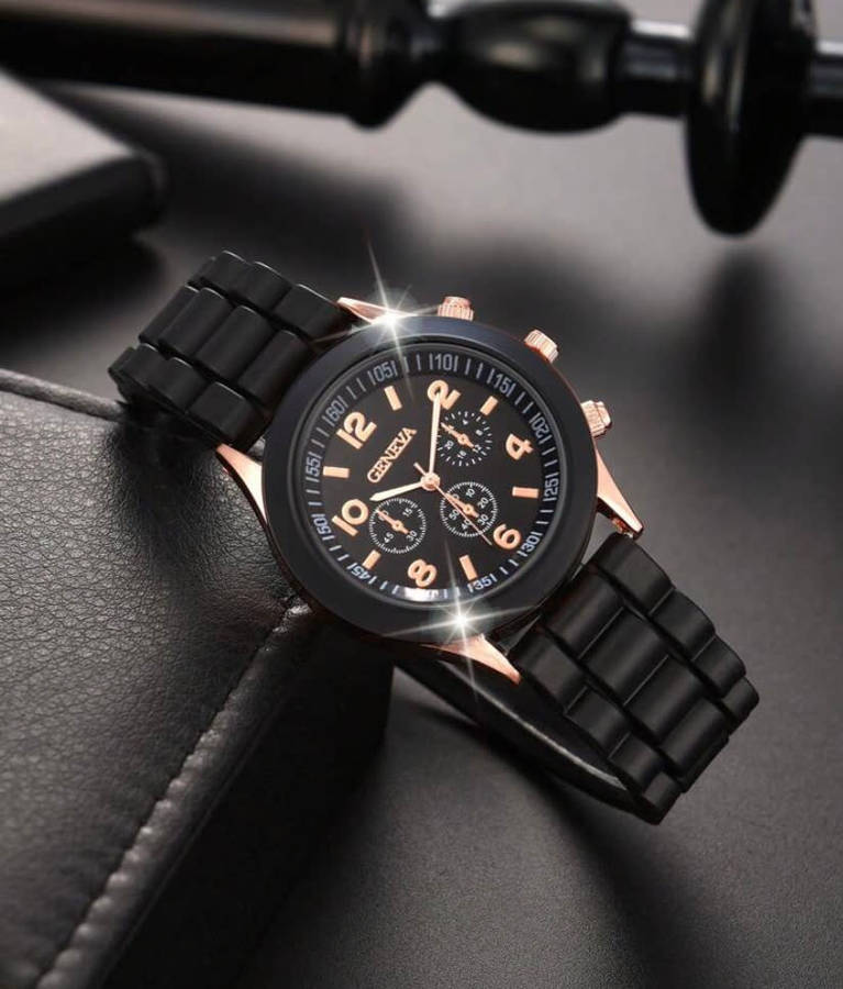 **Gorgeous 3 piece, watch and bracelet **