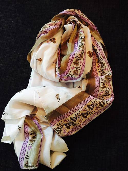 SALE : STUNNING LADIES FASHION SCARVES