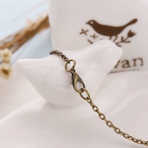 *LOCAL STOCK* Vintage Harry Potter Nimbus 2000 broom stick Necklace