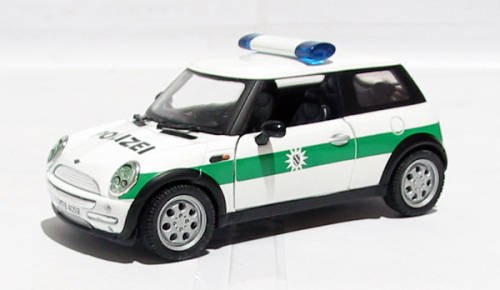 4 x Mini Cooper Police Cars: : "Police cars of the world"