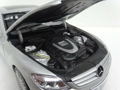 Mercedes CL-klasse coupe silver