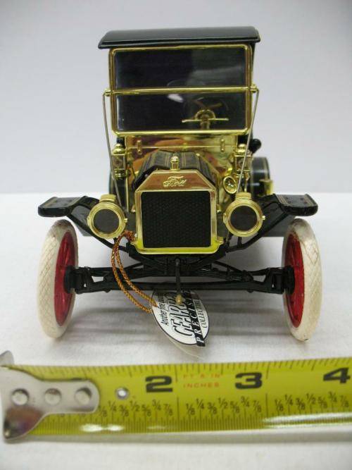 Ford Model T Delivery Truck 1913 +Tin