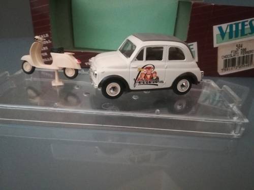 FIAT 500 - FERRERO ALBA W/SCOOTER