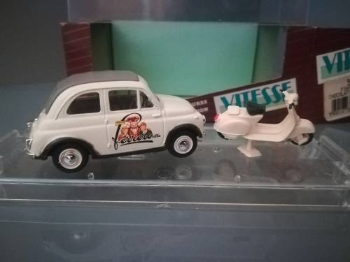 FIAT 500 - FERRERO ALBA W/SCOOTER