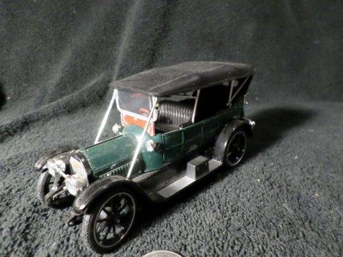 1913 Cadillac Touring Car