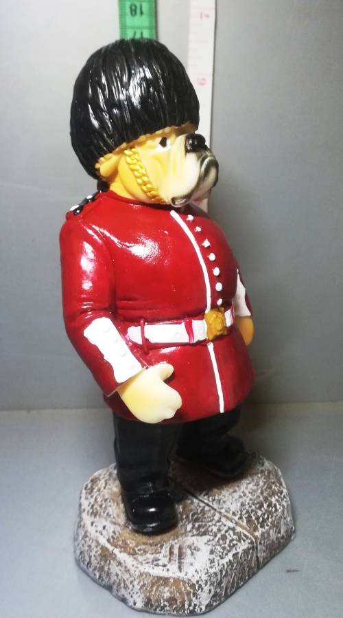 Scot`s Guard Collectable Dog