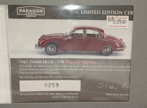 1967 Daimler 250 V8 RHD, Regency Maroon