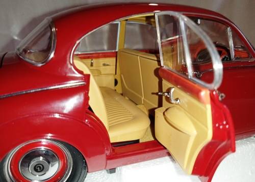 1967 Daimler 250 V8 RHD, Regency Maroon