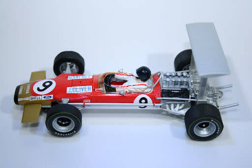 Team Lotus Type 49 Vs McLaren M7c