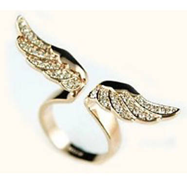 Full Rhinestone Wing Shape Ring (Gold)..!