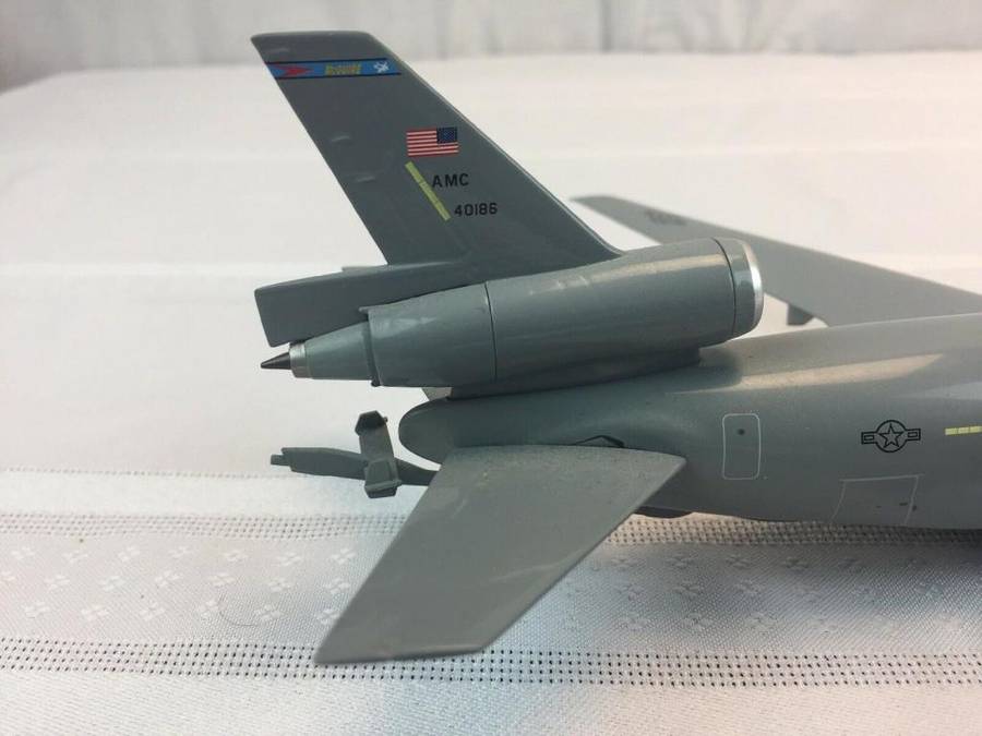 AVIATION 200 US AIRFORCE KC-10A McGUIRE ART NO AV2KC1002