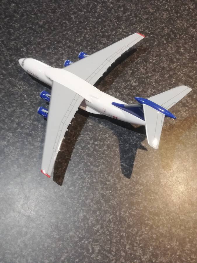 ILYUSHIN IL 76 SYRIAN 1:200