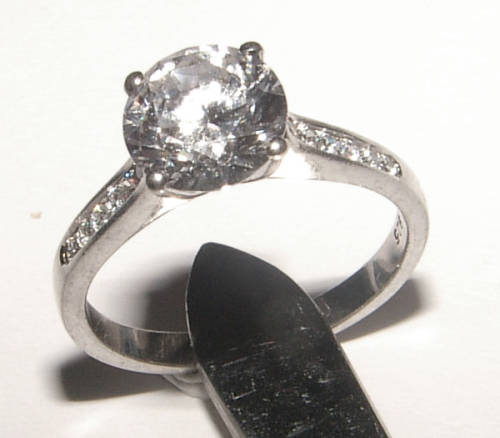 PURE PERFECTION! SOLID .925 STERLING SOLITAIRE RING WITH SIMULATED DIAMONDS!