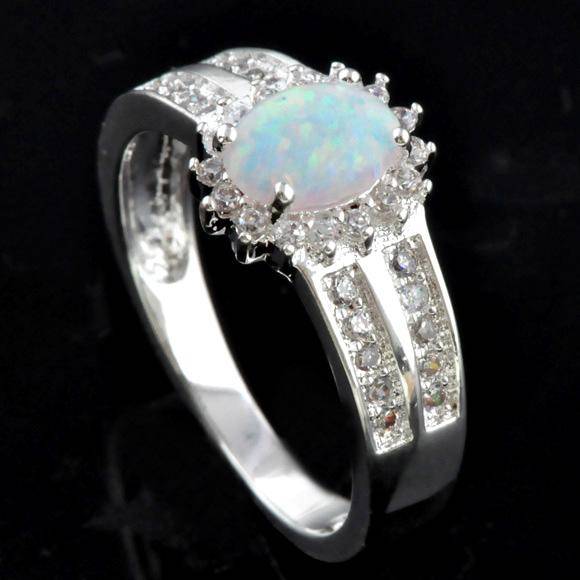 ***NATURAL GEMSTONES!!!***STUNNING NATURAL FIRE OPAL & DIAMOND STERLING SILVER RING!!!