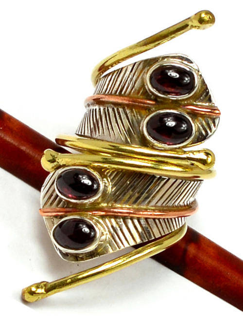 ***WOAW!!!*** GORGEOUS NATURAL GARNETS IN TWO TONE SOLID STERLING SILVER RING!!!
