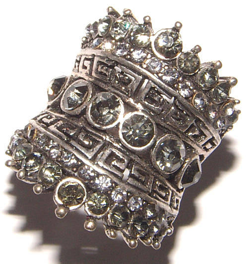 ***NEW!*** RHINESTONE ENCRUSTED DRESS RING...BEAUTIFUL!