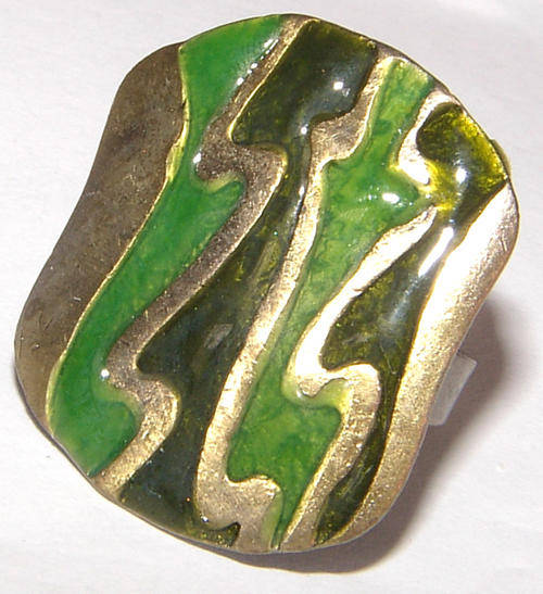 BEAUTIFUL DRESS RING WITH ENAMELLING - ***NEW***!