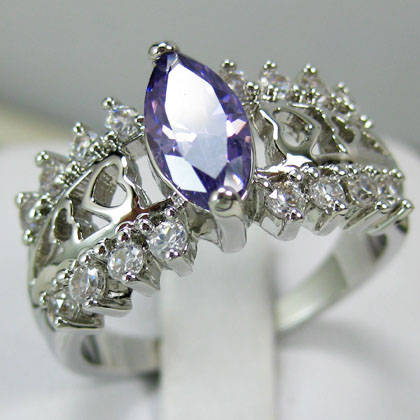 ***WOAW!!!***STUNNING AMETHYST WHITE GOLD RING!!!