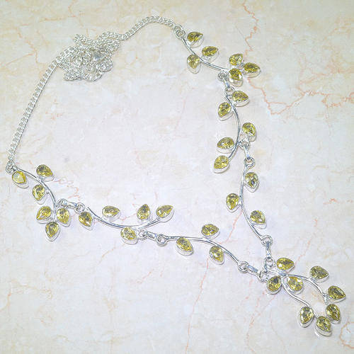 ****PURE BEAUTY IN NATURAL GEMSTONES!!****STUNNING CITRINE GEMSTONE NECKLACE!
