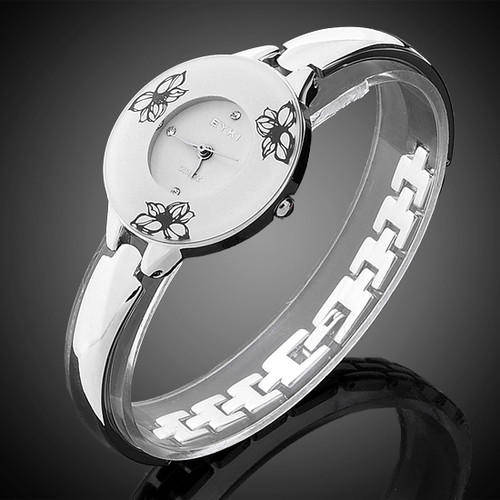 NEW ON BIDORBUY -  ELEGANT EYKI WRIST WATCH  - NEW!