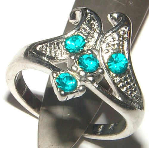 ^^ SIZE 7.5 ^^ SWEET CZECH RHINESTONE PARTY RING - NEW!