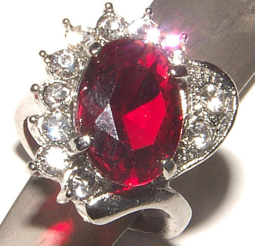 ***SIZE - 5.25 ***SPARKLING CARNIVAL DRESS RING - WOAW!!!