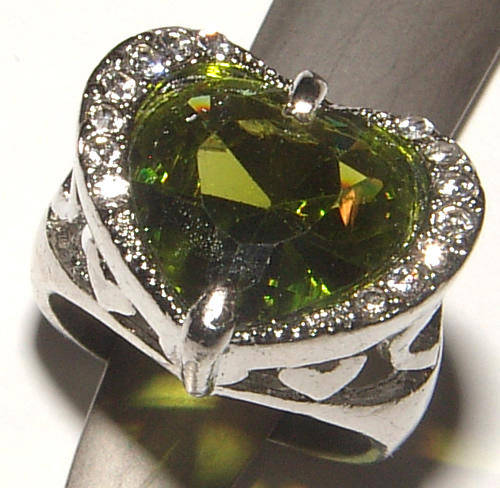 ***SIZE - 7 ***SPARKLING CARNIVAL DRESS RING - WOAW!!!
